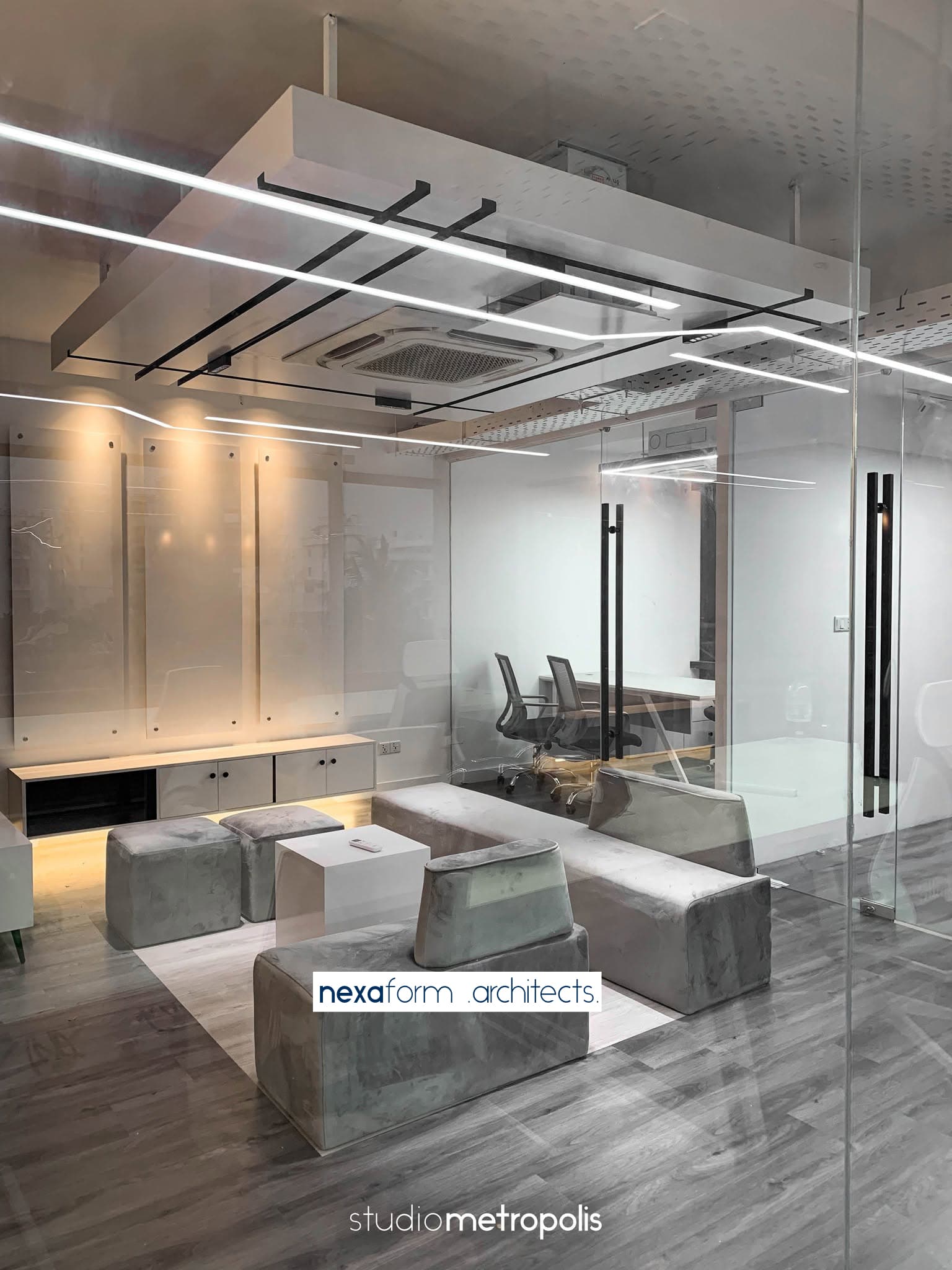 Nebulous IT Corporate Office gallery photo 10